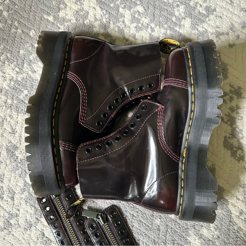 Dr. Martens Sinclair Arcadia Cherry Red boots - Picture 3 of 11